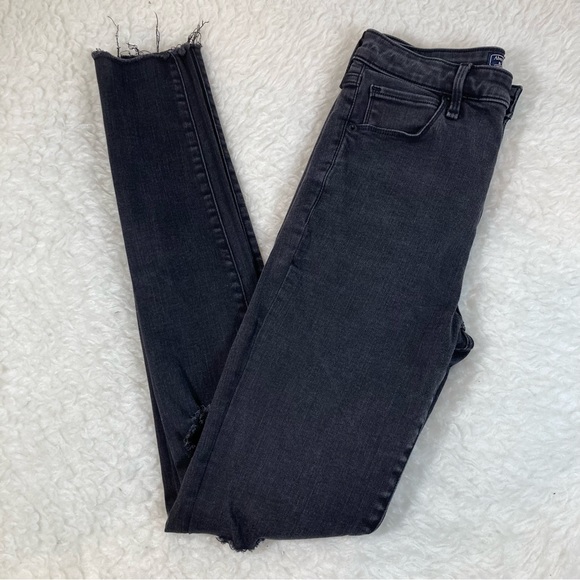 Abercrombie & Fitch Simone High Rise Skinny Jeans In Black - Picture 3 of 5